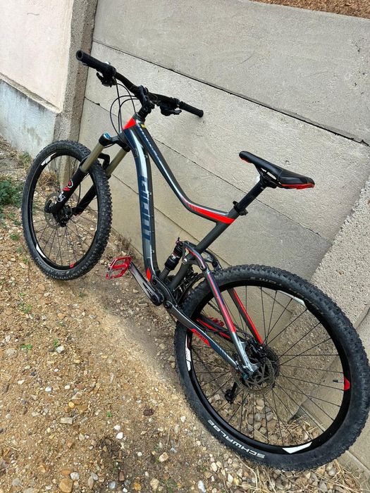 Bicicleta giant trance