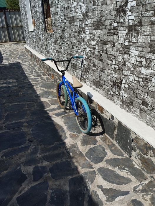 Продаю бмх,либо по запчастям