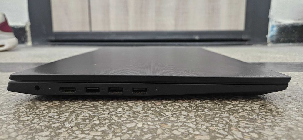Лаптоп Lenovo Ideapad S145 15''