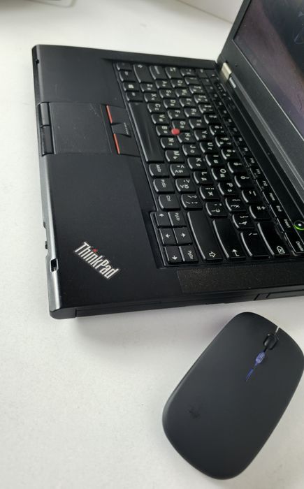 Ноутбук Lenovo ThinkPad /Intel Core i5/8гб/750гб
