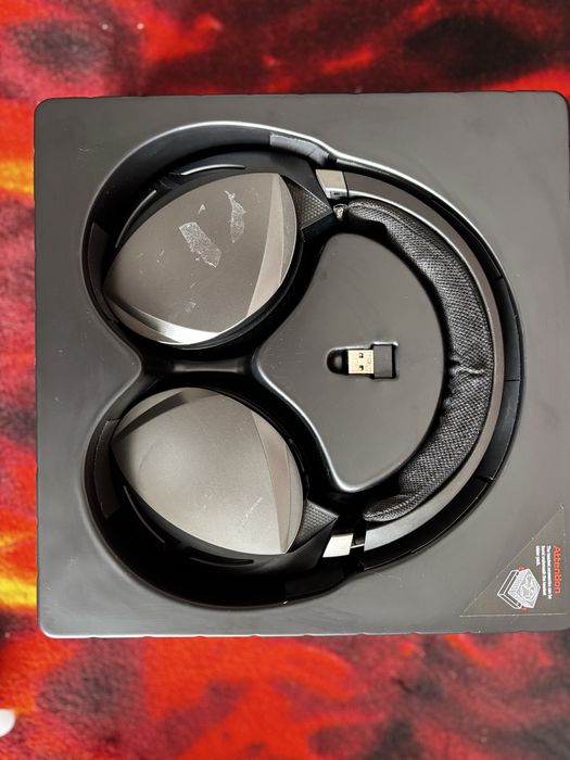 Продам Наушники Асус