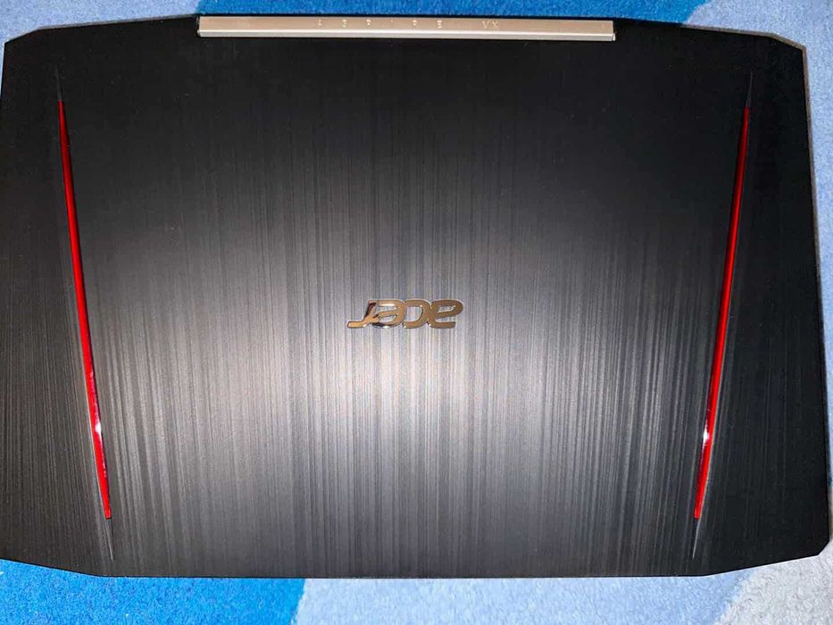 Геймърски лаптоп Acer Aspire VX15 - I7-7700HQ, 16GB DDR4, GTX 1050ti