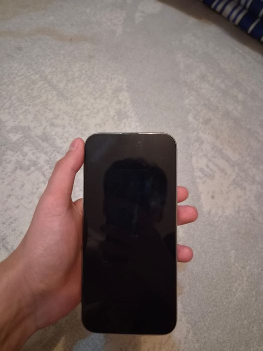 Продаю Iphone 16 pro max