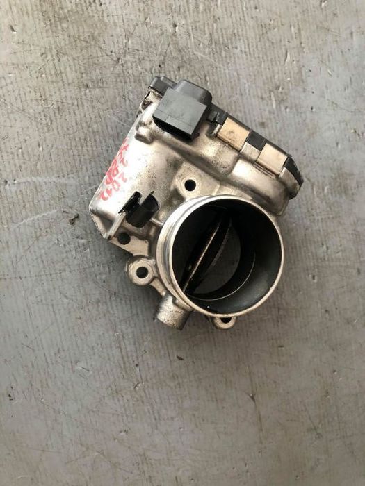 clapeta acceleratie 2.0 d d5204t3 volvo xc60 2010-2014 s40 xc70