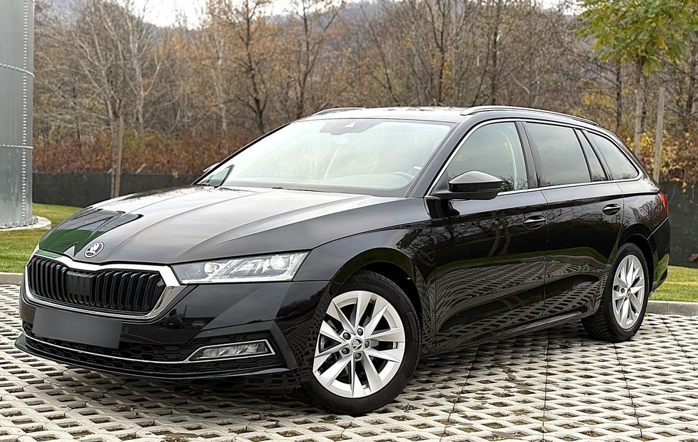 Skoda Octavia Skoda Octavia Sw 2.0 TDI 150 Cp, DSG, Sport Line, Full Matrix