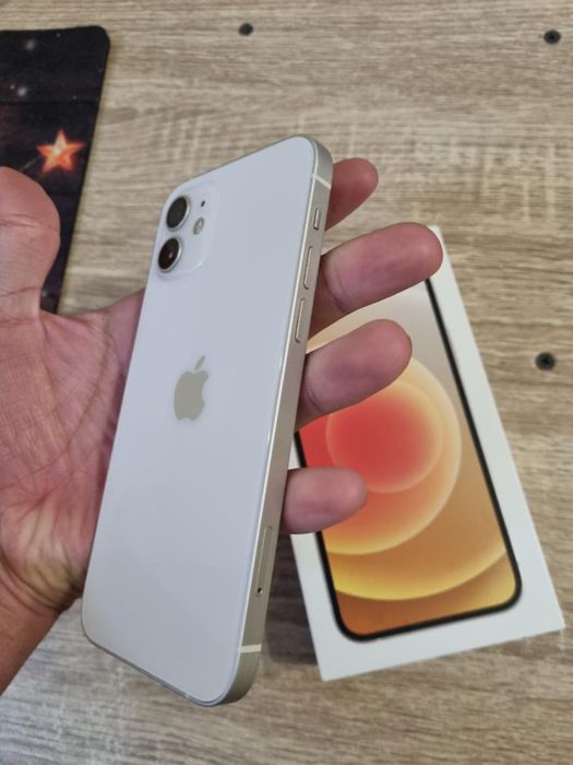 iPhone 12 128GB White – Като нов, 100% батерия, 400 лв