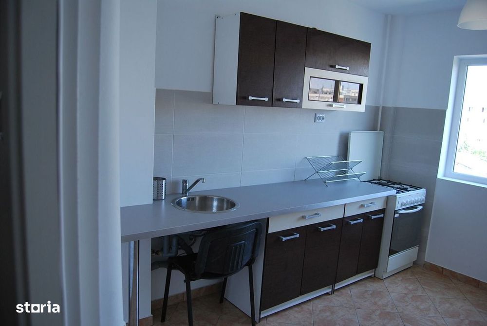 3 camere decomandat | Parcul liniei| Etaj 7/10