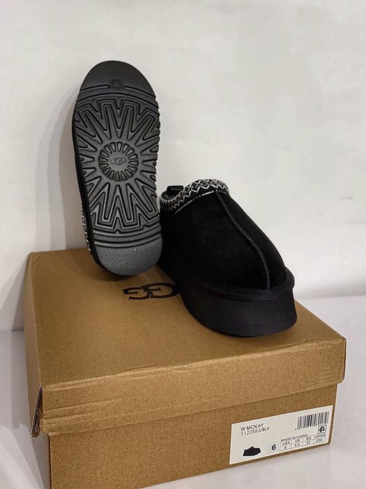 UGG Tazz Black 37