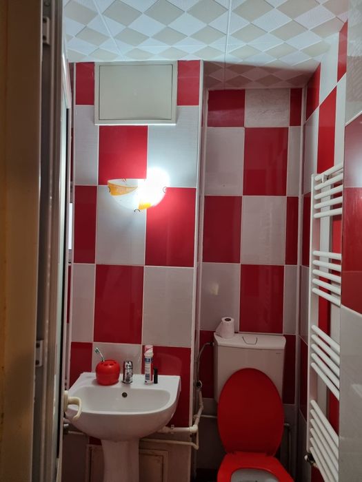 Apartament 2 camere  de vinzare
