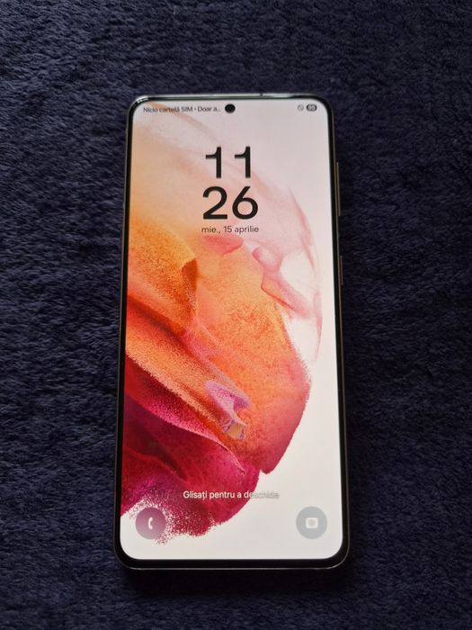 Samsung  S21 5G  128 gb 8gb
Telefonul arata impecabil,
Este liber de rețea,
Funcționează excelent,
Cu husă și cablu,