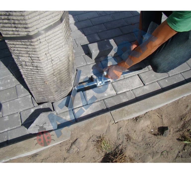 Rigla de trasat UNGHI si LUNGIME PAVELE dale cleste ciocane