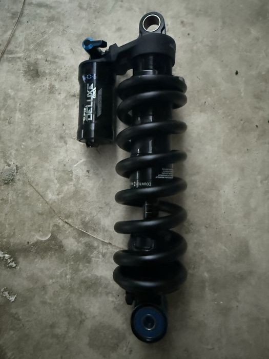 Rockshox super deluxe select+ coil nou!