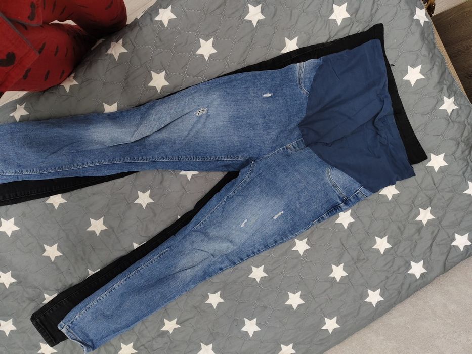 Отдам одежду для беременных