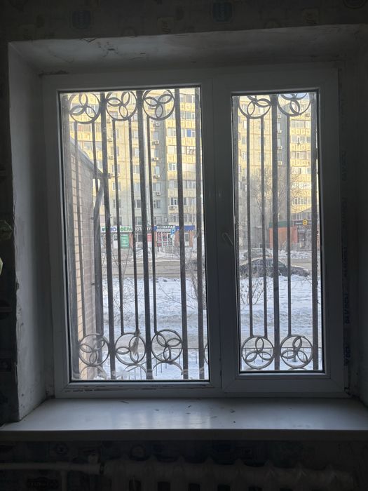 Поастик окно 140*140