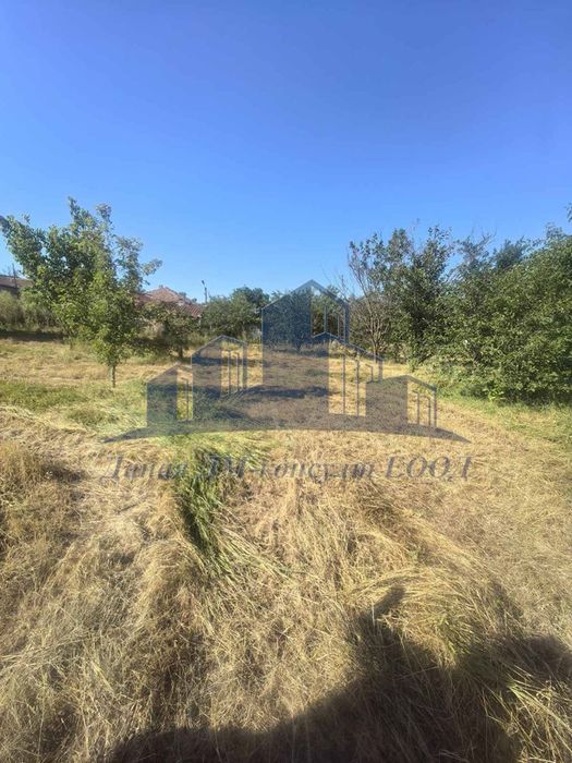 Продава се Парцел в с. Златар, Област Шумен - 1900 кв.м за 7 €/кв.м - Снимка #5