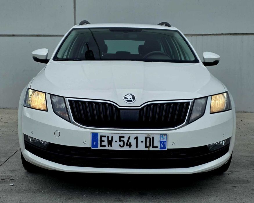 SKODA Octavia 2018 — imagine 2