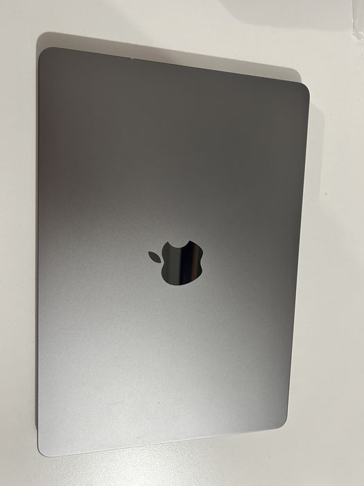 Macbook m3 8gb ram 256gb memorie