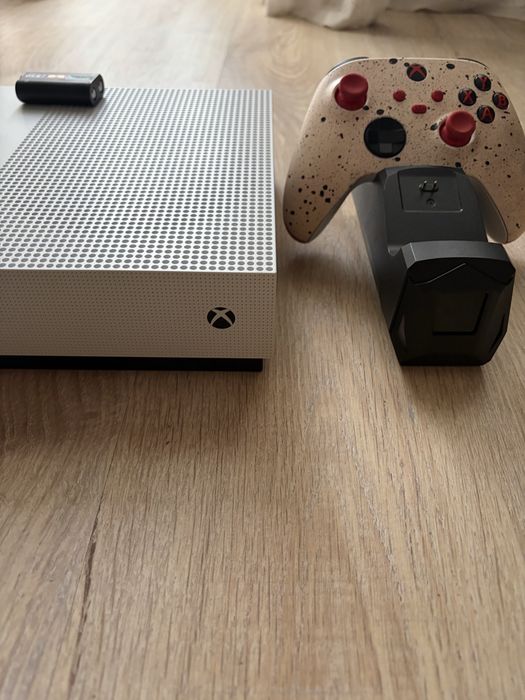 Xbox one s cu TB spatiu de stocare