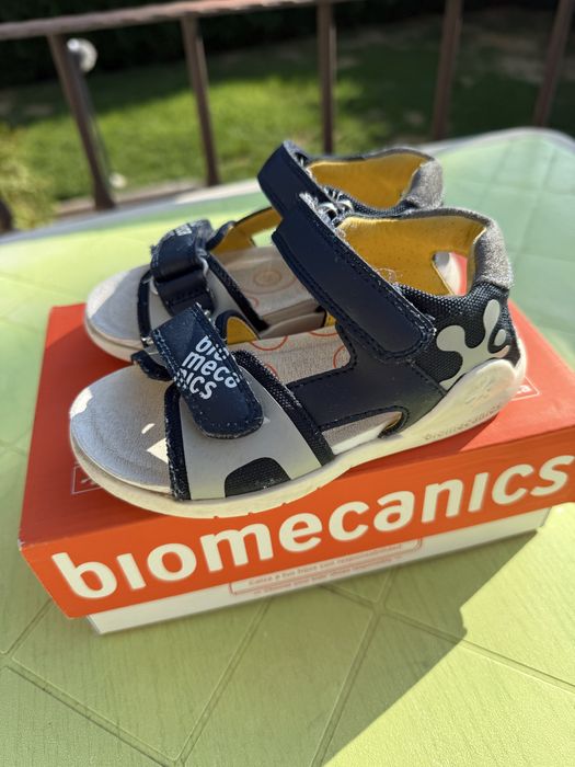 Обувки Biomecanics 25
