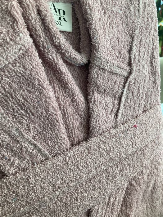 Халат с качулка – всички размери | ПРОМО ЦЕНА 35 лв.