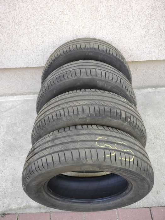 4 anvelope de vara 185/65/15 Michelin