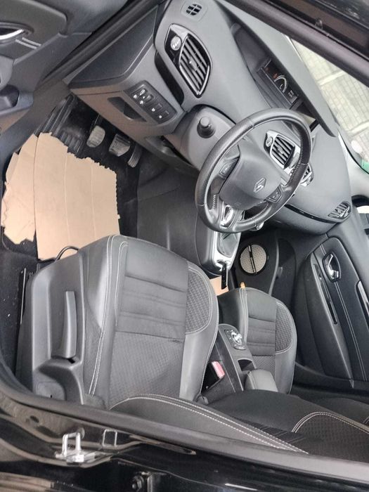 Zaharel84!Renault Scenic 1.2 benzina 135 C.P 2015 euro 5