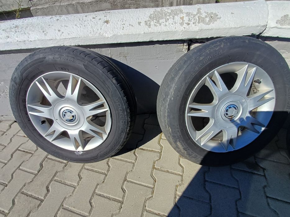 Jante + cauciucuri de vara  originale Seat R15  gama  vag