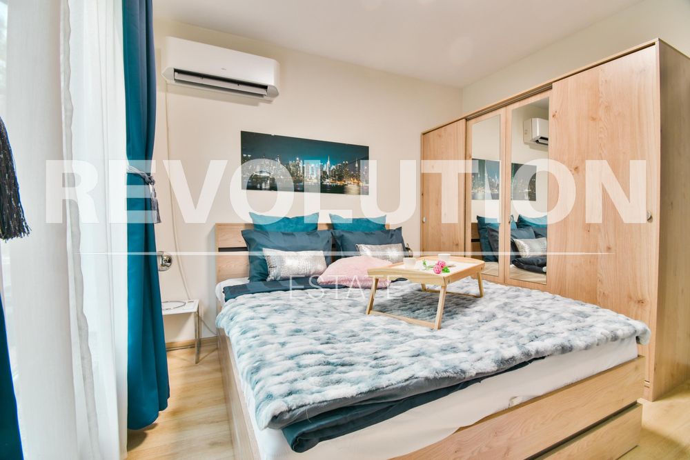 Дава се под наем Двустаен апартамент в София, Зона Б-5 - 70 кв.м за 766 € - Снимка #10