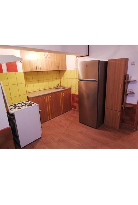 Apartament 4 camere+garaj