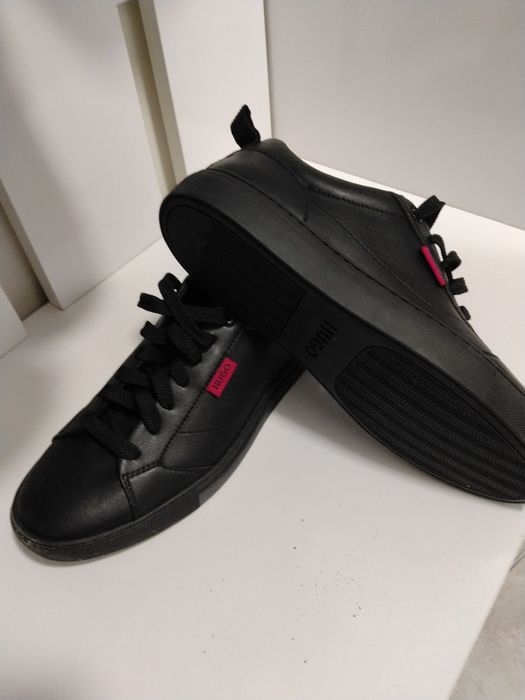 Vand adidași/pantofi sport HUGO BOSS