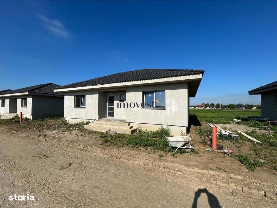 Casa Noua intre Martinesti si Odoreu | 90 mp Utili | 3 Dormitoare | Te