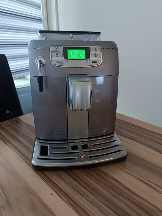 Saeco Intelia  саеко интелиа