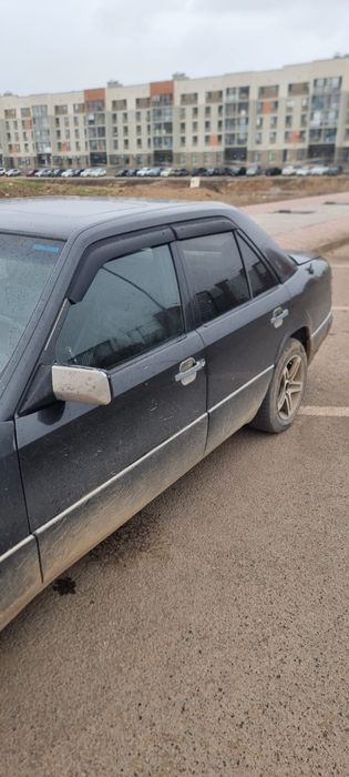 Продам Мерседес W124