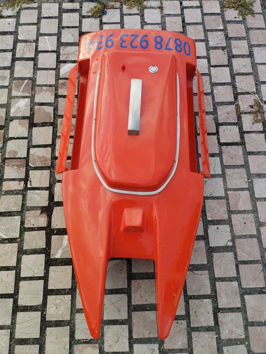 Лодка за захранка