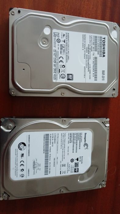 Hard disk capacitate 500Gb