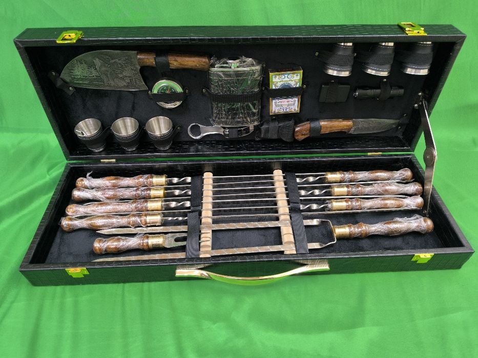 Мужской ПОДАРОЧНЫЙ набор шампуров для семейного отдыха на природе