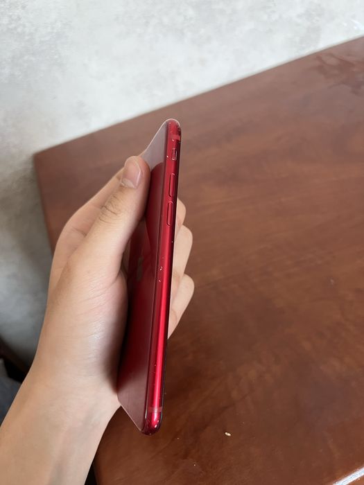 Айфон Се, 64гб!!