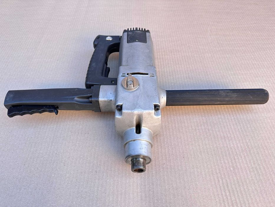 Masina de gaurit mare/mixer Black & Decker P1721 (DeWalt DW152) Con MT2