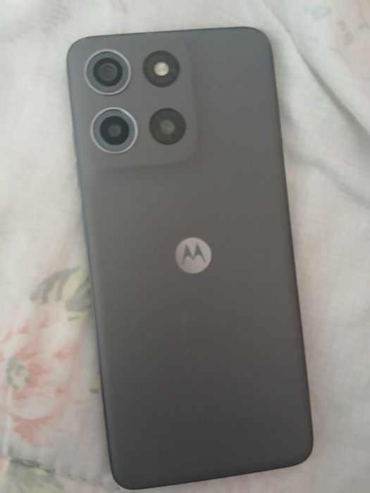 Моторола G15 Power.Все още в гаранция няма следа  от употреба