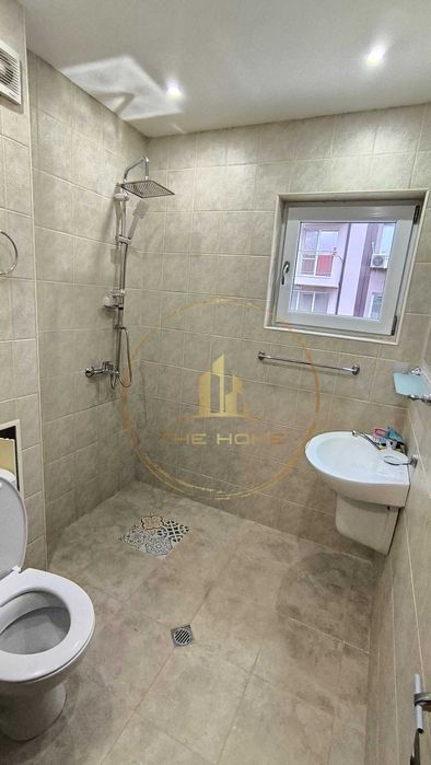 Дава се под наем Четиристаен апартамент в Варна, Колхозен пазар - 110 кв.м за 650 € - Снимка #19