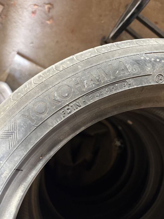 Пакрышка Yokohama r16