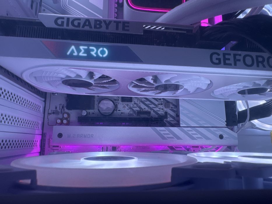 Видеокарта Rtx 4060 8gb Aero от Gigabyte