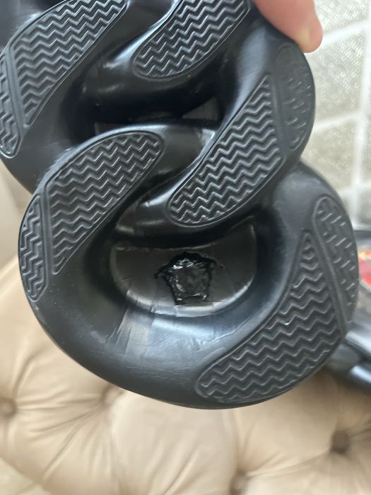 Versace chain reaction negri rosu auriu marime 43