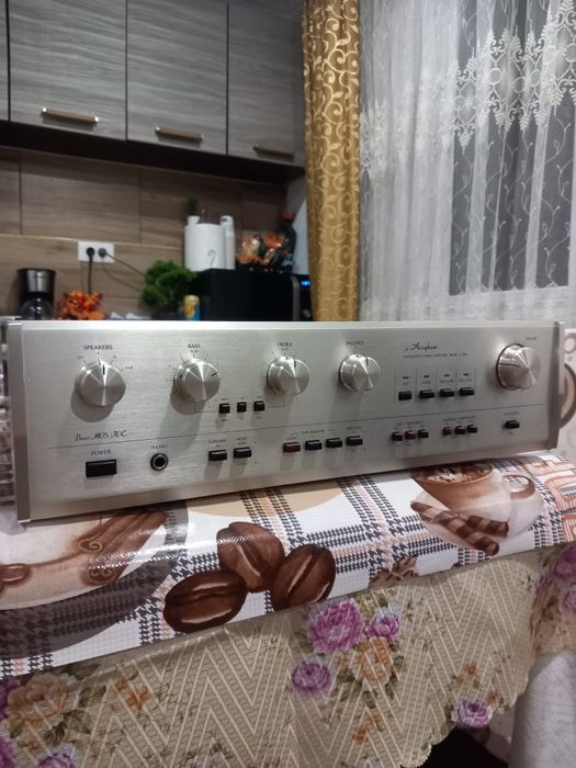 Vând amplificator Acuphase