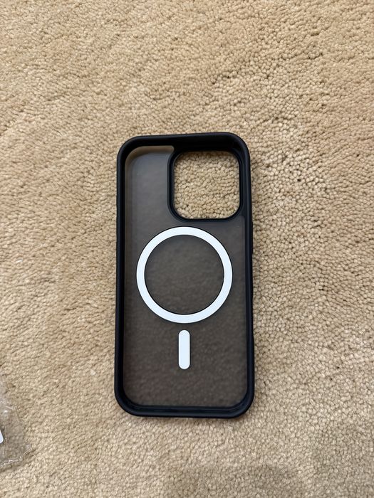 Husa Iphone 16 Pro noua