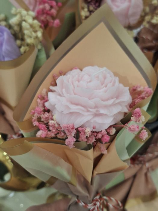 Buchetele parfumate cu foare din ceara de soia