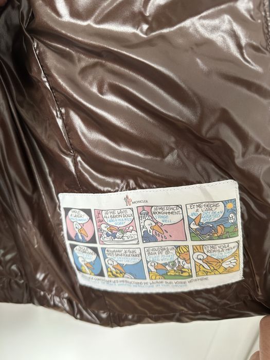 Чисто нови дамски елеци , единични бройки!