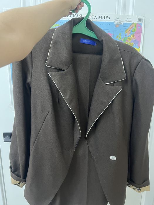 Костюм с брюками