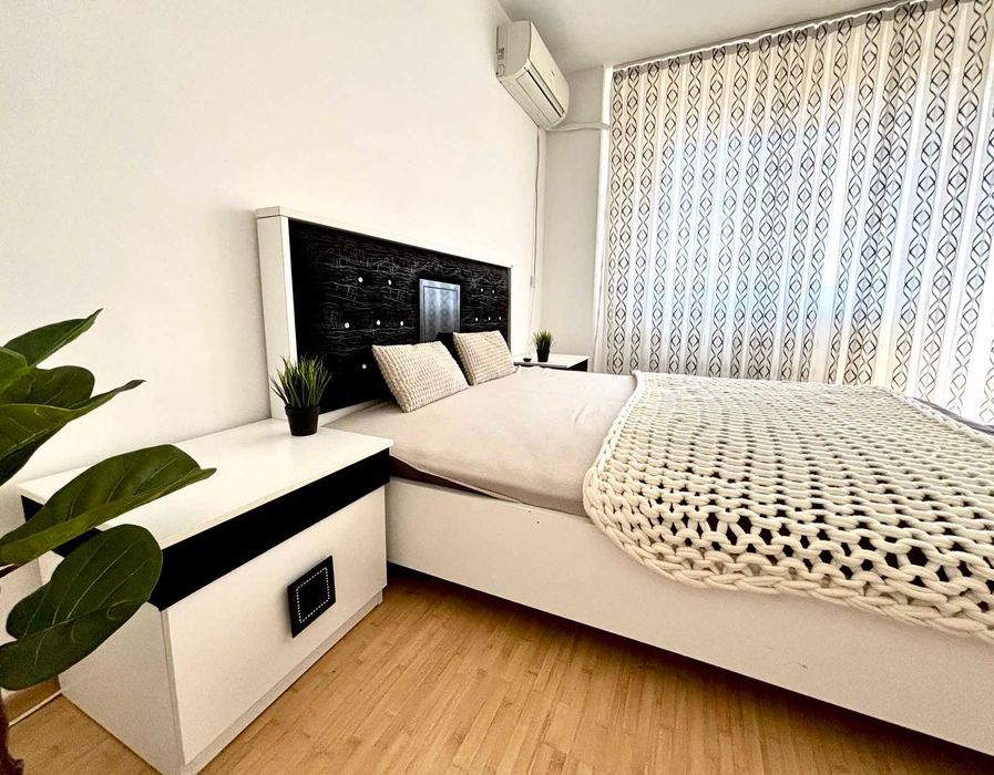 Продава се Тристаен апартамент в Шумен, Пазара - 92 кв.м за 1026 €/кв.м - Снимка #3