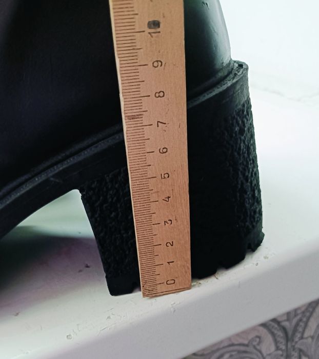 Ботинки зимние женские